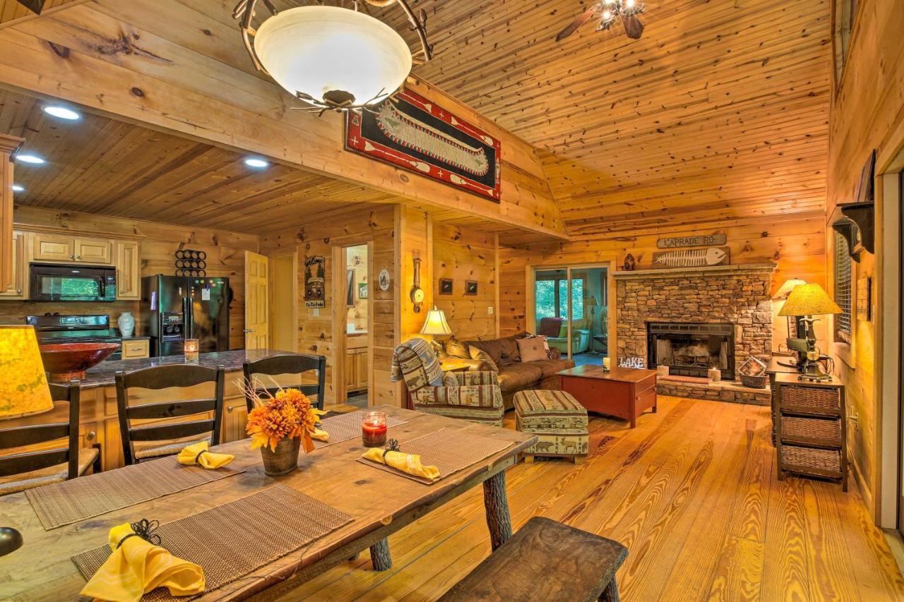 Cozy Cabin With Deck, Walk To Wildcat Creek And Dining Villa Batesville Exteriör bild