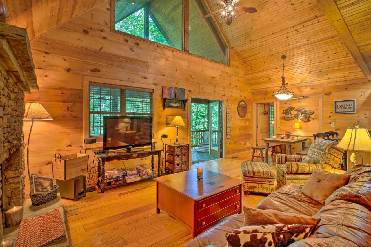 Cozy Cabin With Deck, Walk To Wildcat Creek And Dining Villa Batesville Exteriör bild