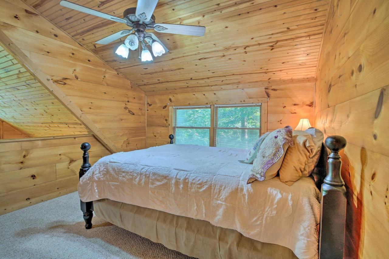 Cozy Cabin With Deck, Walk To Wildcat Creek And Dining Villa Batesville Exteriör bild